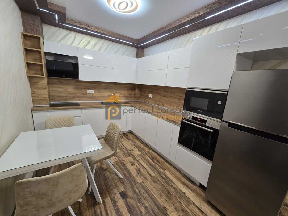 Дава се под наем Двустаен апартамент в Пловдив, Христо Смирненски - 60 кв.м за 700 € - Снимка #3