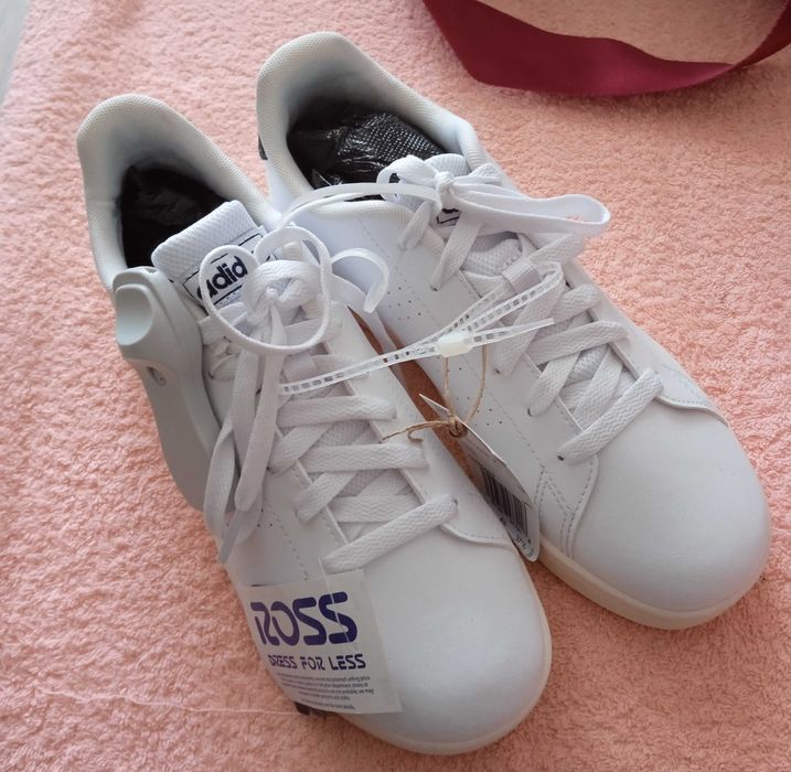 Кроссовки Adidas