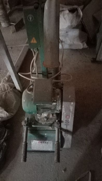 Шлейовайя машына пола