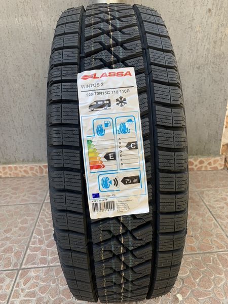 Нови зимни бусови гуми LASSA Wintus 2 225/70R15 112/110C 8PR НОВ DOT