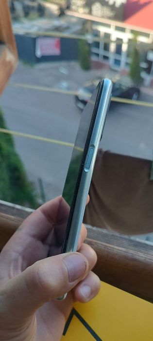 Realme 7 8/128 ГБ: Игровой зверь с камерой Sony за копейки!
