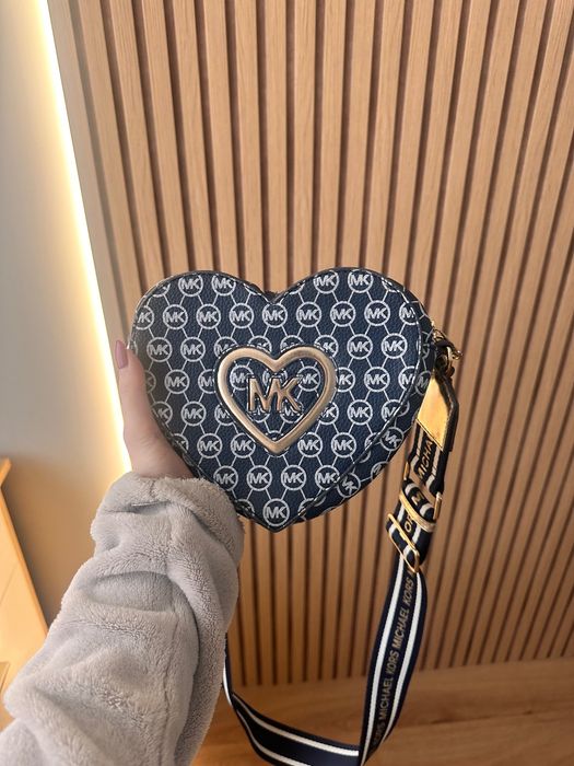 Оригинална чанта Michael Kors