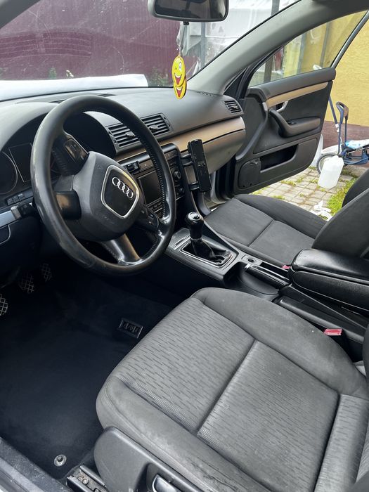 AUDI 100 2006 — imagine 2