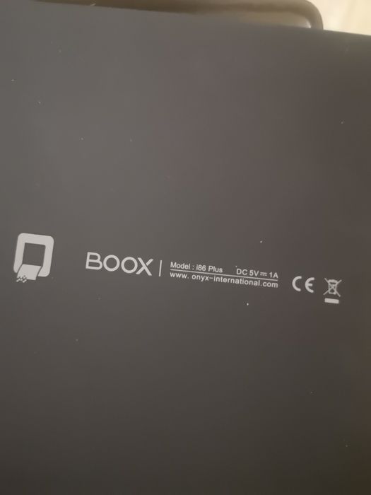 Электронная книга ONYX BOOX размер plus