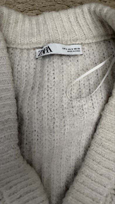 Cardigan pufos Zara