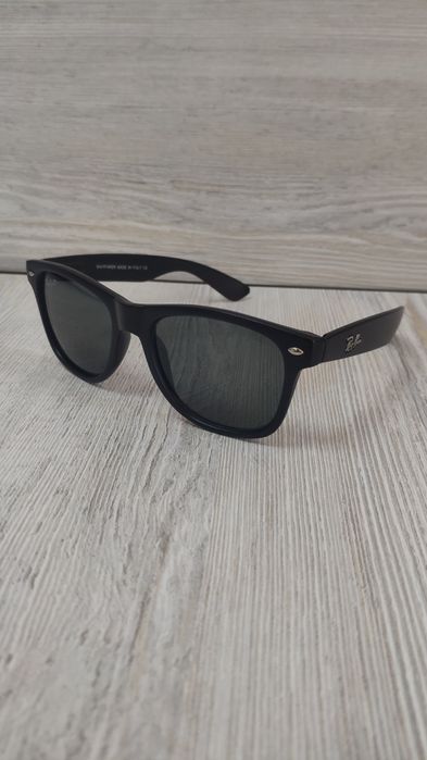 Слънчеви очила Ray Ban Wayfarer 4025M