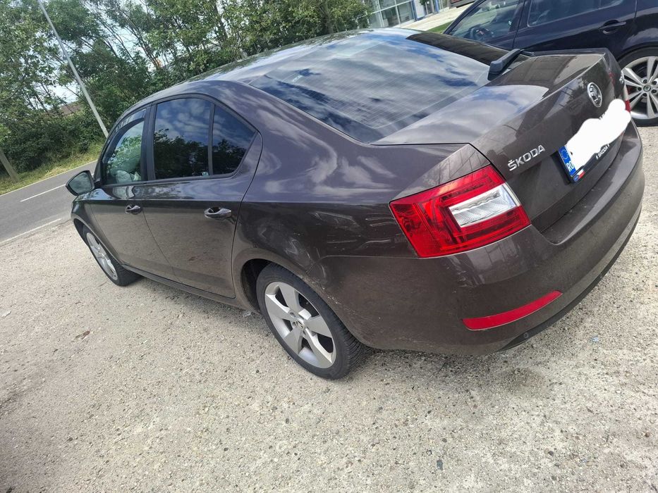 Skoda Octavia 3 an 2014, 2,0 Tdi ,km 300000 reali cu dotari,SCHIMB cu SPRINTER!