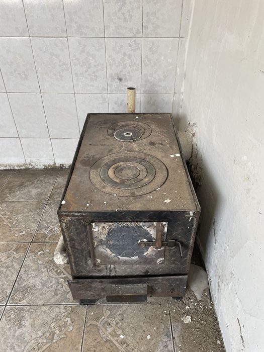 Продам печку для дома из метала