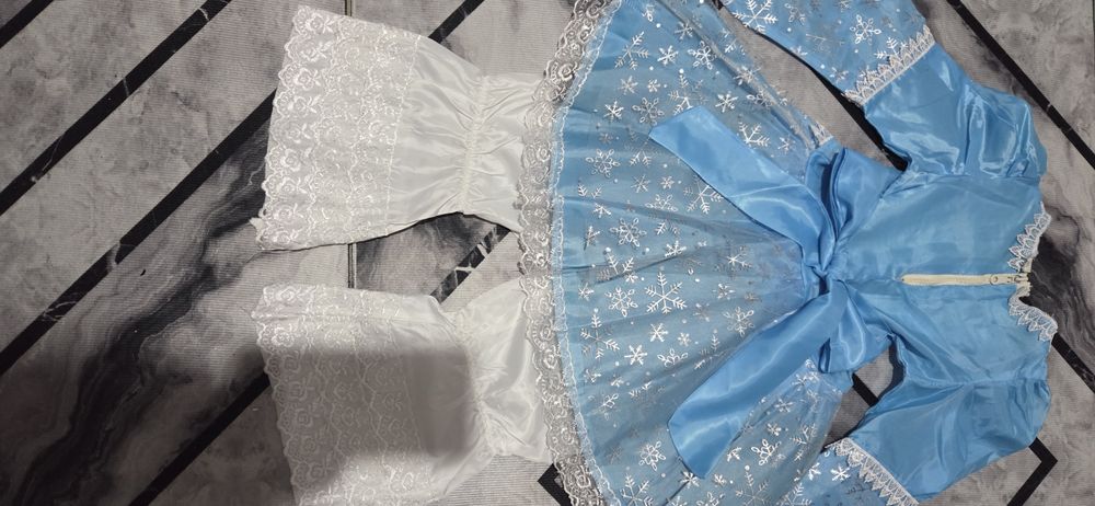 Продам костюм Мальвины!