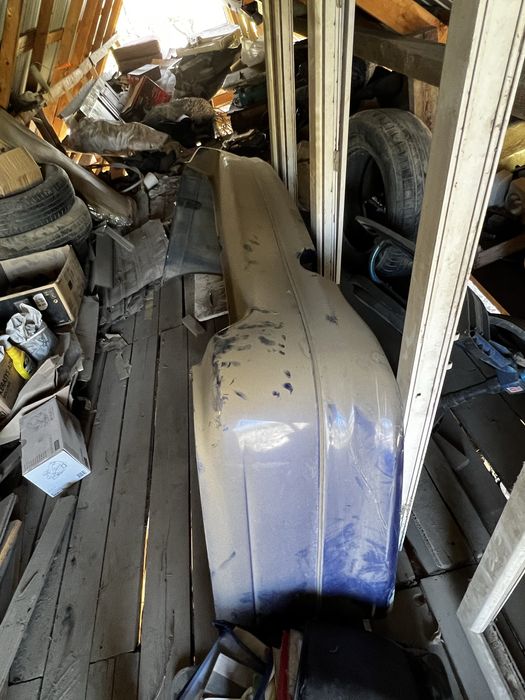 Бампер на субру легаси b4