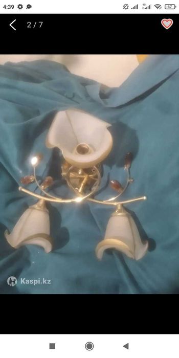 Срочно продам люстры