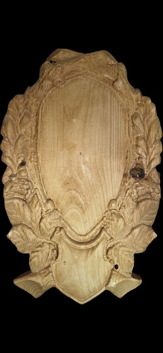 Поставка за ловни трофеи 18×20см.