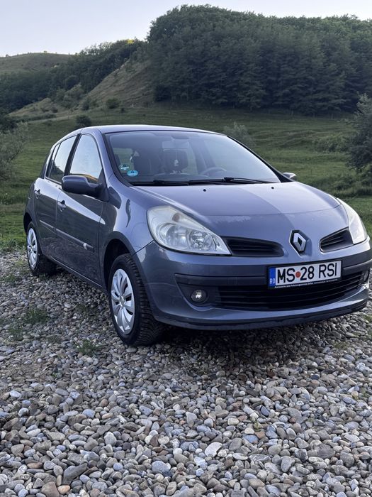 RENAULT Clio 2006 — imagine 2