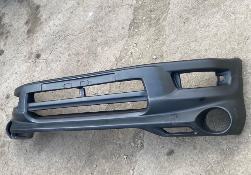 Бампер перелний RAV 4