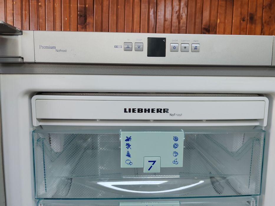 Комплект иноксови хладилник и фризез Liebherr A+++  Made in Germany  No Frost  с 2 години гаранция!