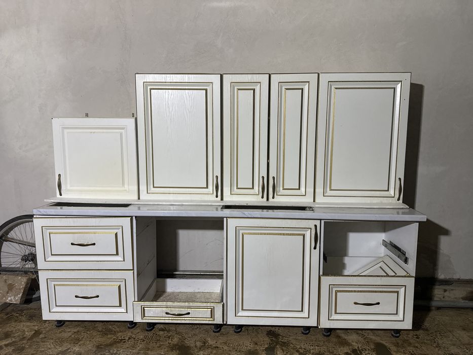 Продам кухонной гарнитур