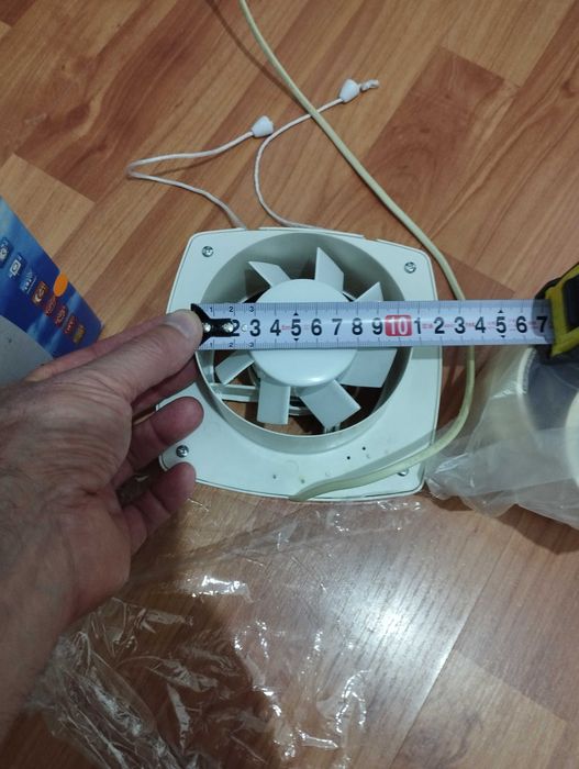 Вентилятор вытяжки