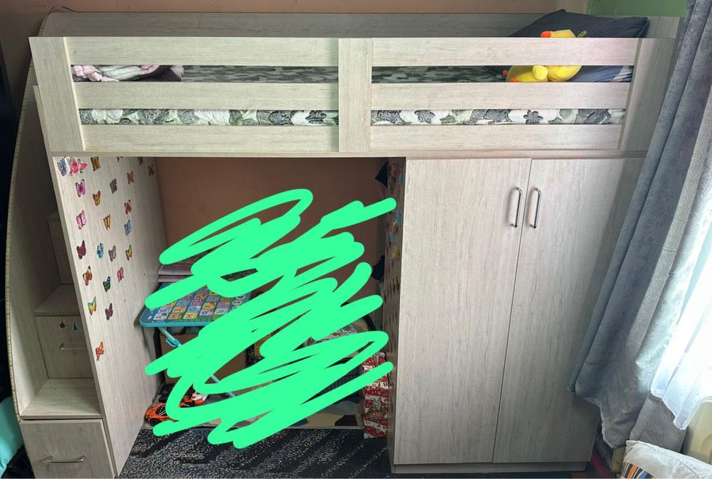 Кровать с шкафом и полочками