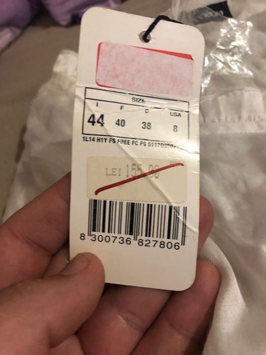 Bluzita Motivi cu eticheta