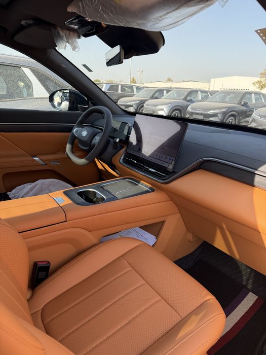 Dong Feng 008 Ultra Restayling 2026 Dongfeng eP008 Restyling 2025