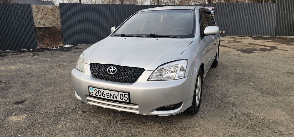 Продам Тойоту Королла