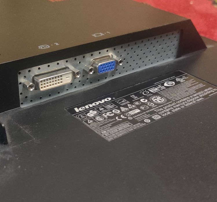 Монитор Lenovo 22 (55,9)