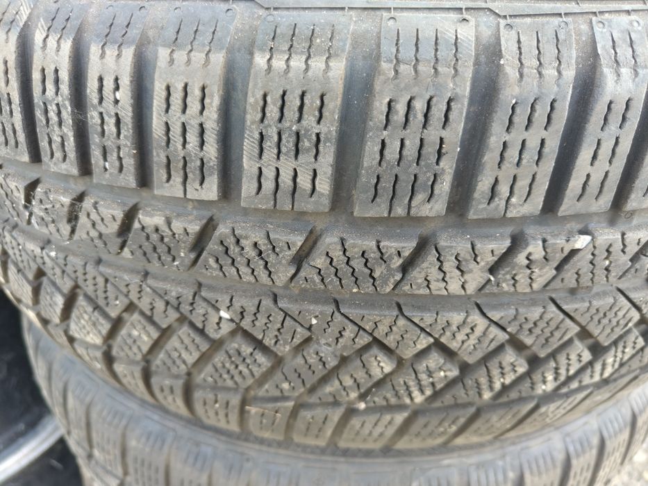 Зимни гуми 225 55 16