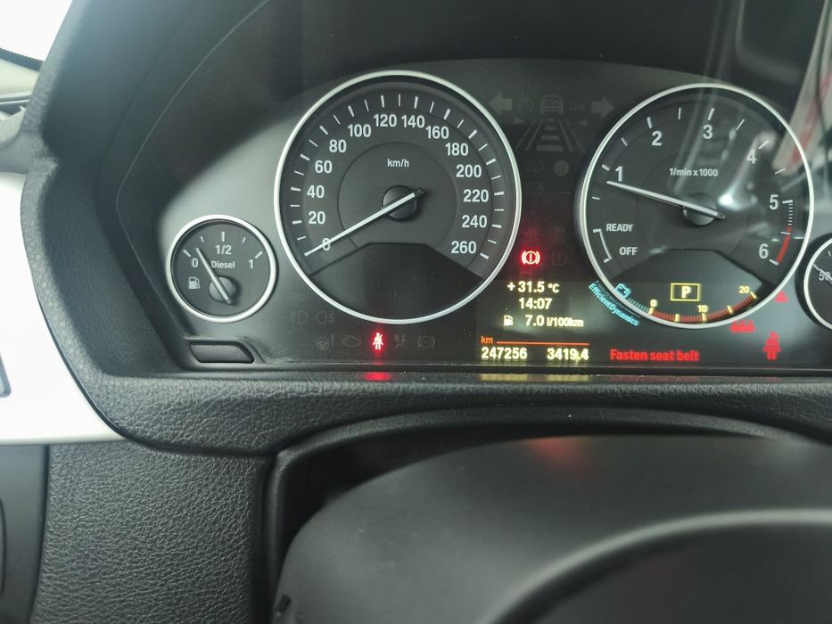 BMW Seria 3 2013 — imagine 2