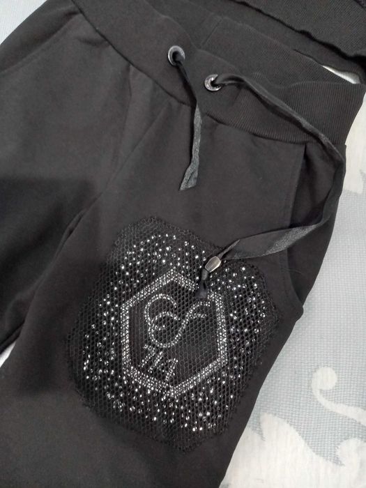 Костюм спортивный новый!