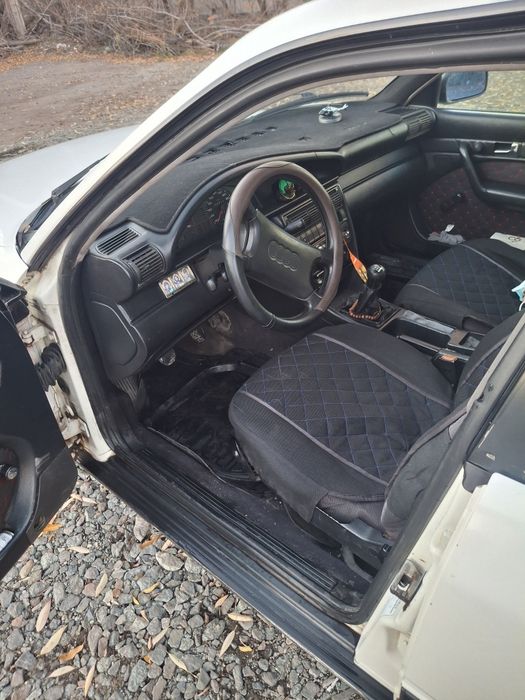 Продам Ауди 100 с4