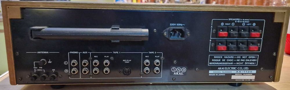 Akai Aa-1135 Am/fm Stereo Receiver