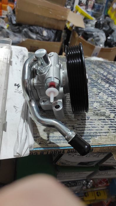 Гидроусилитель Гур насос Мазда Форд