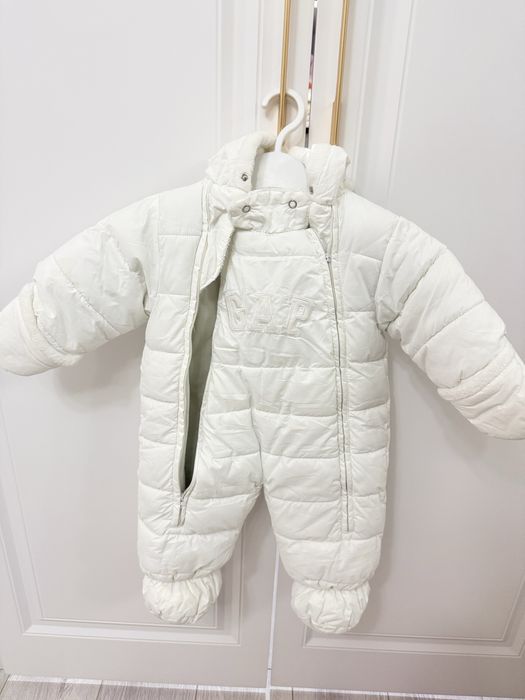 Комбинезон GAP для малыша (0–9 месяцев)