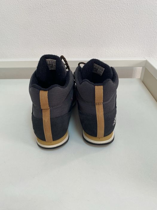 Papuci adidas marime 35, pret 100 lei