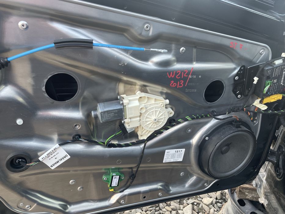 Macara geam electrică ușa dreapta față Mercedes W212