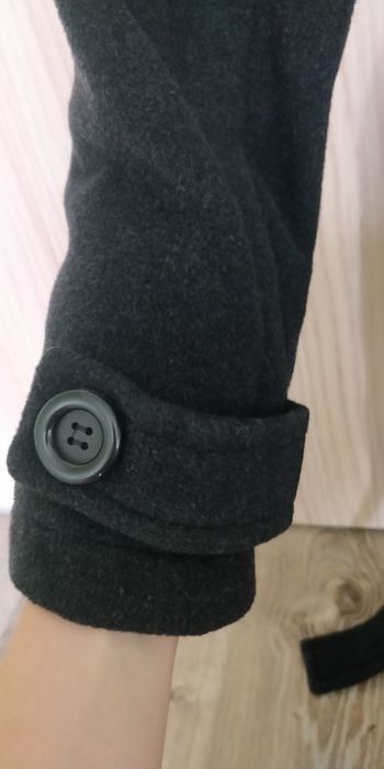 Дамско Вълнено палто с висока яка