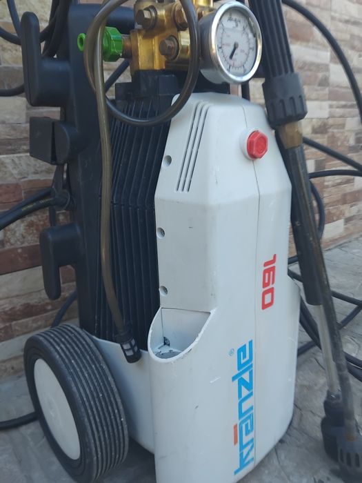 Водоструйка, Kranzle Profi 160bar 220v Керамика Супер Силна  Отпушвате на Канали дълъг маркуч