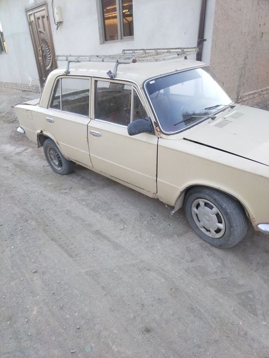 Lada vaz 2101 cotiladi