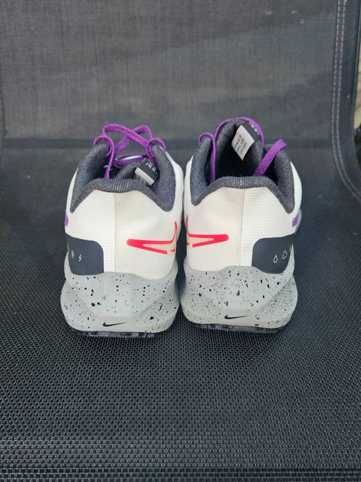 Оригинални маратонки Nike