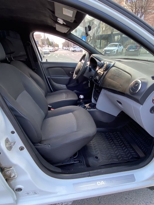 Dacia Sandero (Logan) an 2014 motor 1.2benzina acte val fiscal pe loc