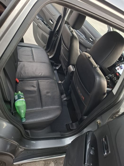 Peugeto 4008  SUV-4x4/4x2