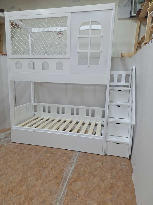 TRANSPORT GRATUIT.Pat tip casuta cu loc suplimentar.Cod 2514