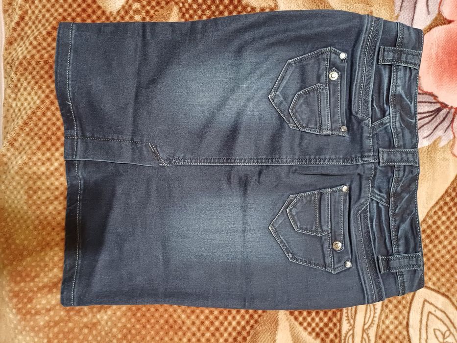 Юбки _ 2 штука.     .