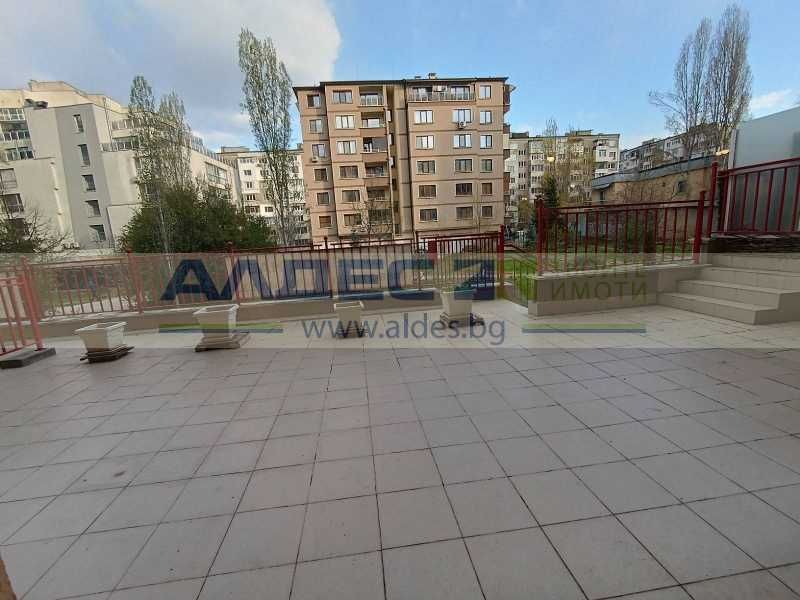 Дава се под наем Офис в София, Младост 1 - 78 кв.м за 765 € - Снимка #8