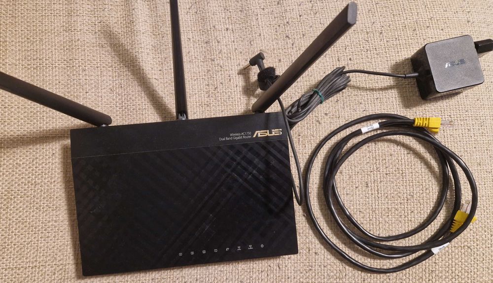 Рутер ASUS RT-AC66 B1