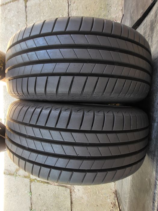 2бр 205/55/16 бриджистон запазени