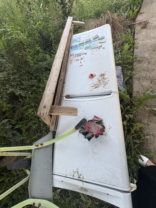 Холодильник на запчасти