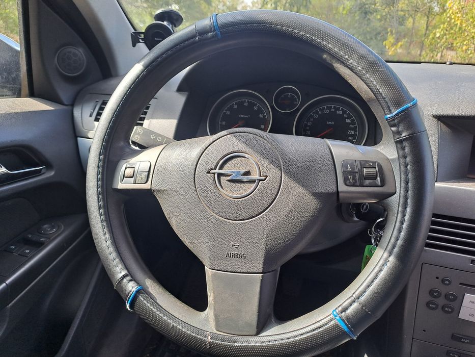 Vând opel astra h, 2006, 16 valve, motor 1.6