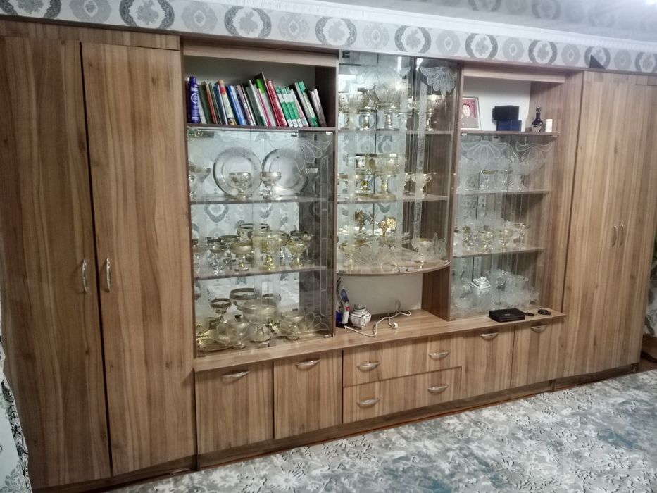 Я хочу продать стенку