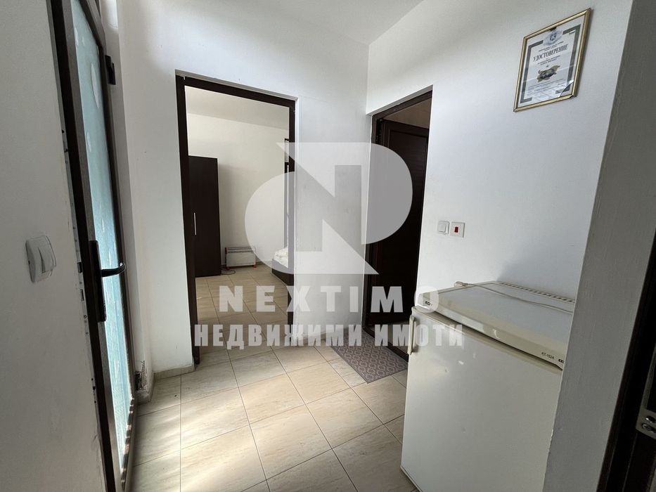 Продава се Къща в Брезово - 430 кв.м за 649 €/кв.м - Снимка #2